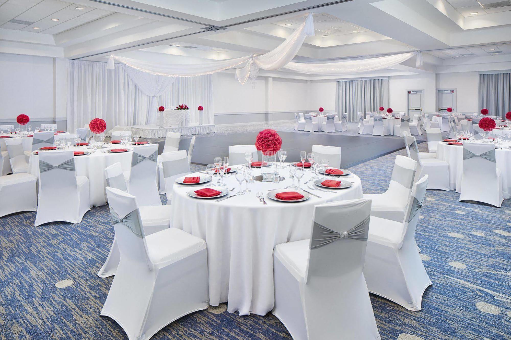 Doubletree By Hilton Los Angeles/Commerce Exterior photo