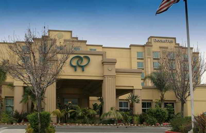 Doubletree By Hilton Los Angeles/Commerce Hotel Exterior photo